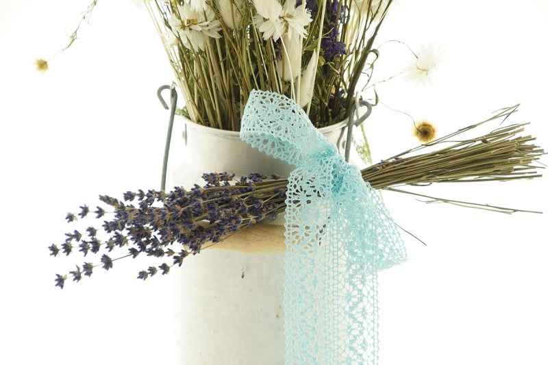 Diy Trockenblumenstrauss Blau Weiss Mit Getrockeneten Blumen Lange Stiel